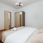 Leo Apartamento Novigrad Istria